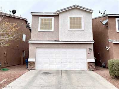 4107 Halfmoon Bay Dr Las Vegas, NV 89115