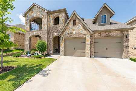 11732 Buckthorn Drive Fort Worth, TX 76108