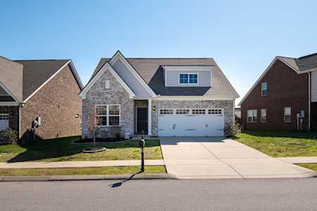 1109 Jamestown Dr Lebanon, TN 37087