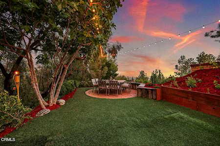 720 Starlight Heights Dr La Canada Flintridge, CA 91011