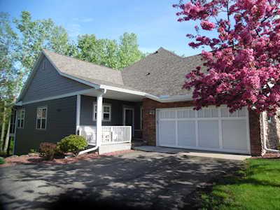 2786 Quebec Court Little Canada, MN 55117