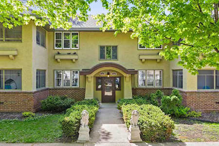 3904 Thomas Avenue S #102 Minneapolis, MN 55410