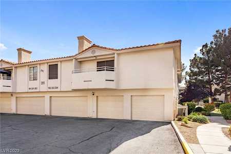 2615 S Durango Dr #204 Las Vegas, NV 89117