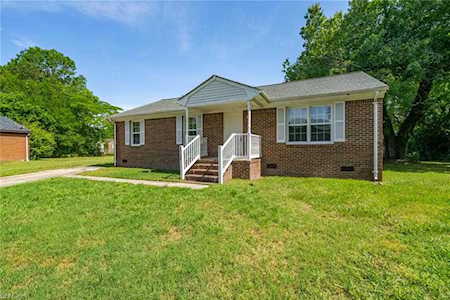 1717 Higgins St Chesapeake, VA 23324