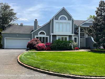 326 E Main St Oceanport, NJ 07757