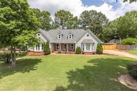 792 W Powell Rd Collierville, TN 38017