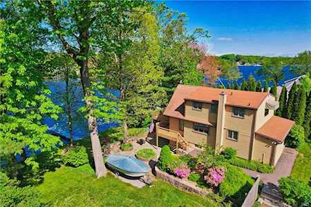 31 Averyll Ave Wolcott, CT 06716