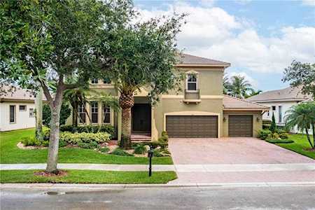 7508 NW 117th Ln Parkland, FL 33076