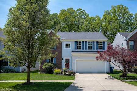 2344 Conrad St Avon, OH 44011