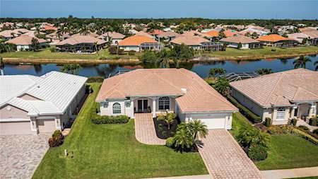 540 Lake of The Woods Dr Venice, FL 34293