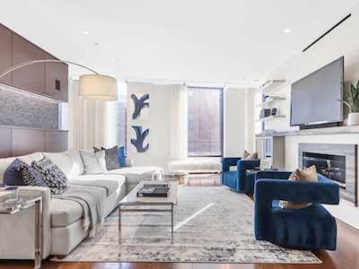 10 Farnsworth St #4-B Boston, MA 02210