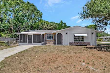 5102 21st St W Bradenton, FL 34207