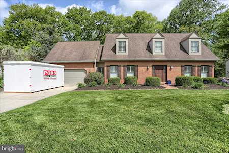 3978 Brookridge Dr Mechanicsburg, PA 17050