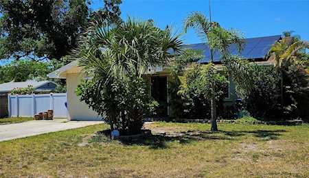 2304 19th Ave W Bradenton, FL 34205