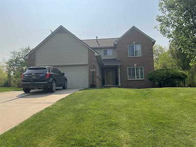 16164 Valcrest Fenton Twp, MI 48451