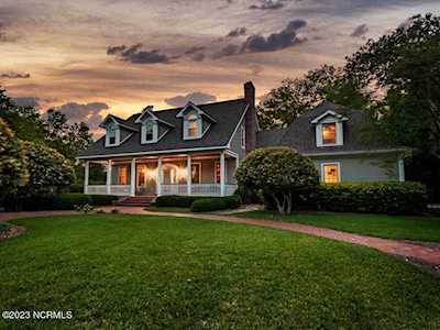 5904 Hollyholm Trace Wilmington, NC 28409