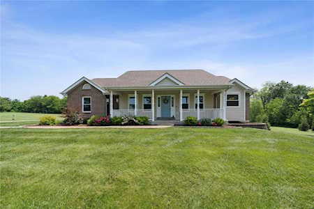 211 Eagles Perch Ct Wentzville, MO 63385