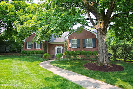 218 Sequoya Rd Louisville, KY 40207