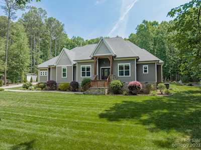 276 Whippoorwill Rd Mooresville, NC 28117