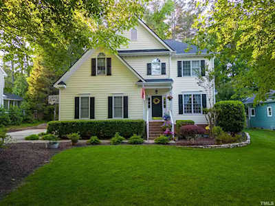 105 Holly Park Drive Holly Springs, NC 27540