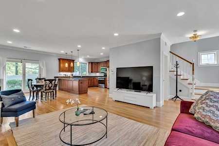 2 Cragmore Rd #2B Newton, MA 02464