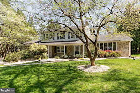 70 Eastgate Dr Camp Hill, PA 17011