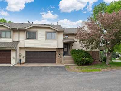 1616 Clemson Drive Eagan, MN 55122