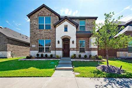 2808 Franklin Drive Celina, TX 75009