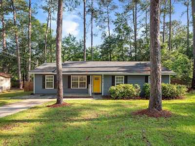 814 Millard St Tallahassee, FL 32301