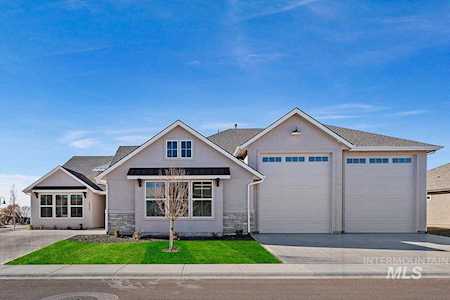 2555 Charbray Avenue Star, ID 83669