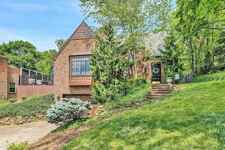 3259 White Oak Roanoke, VA 24014