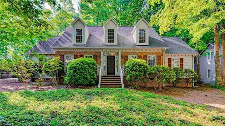 3819 Buncombe Drive Greensboro, NC 27407