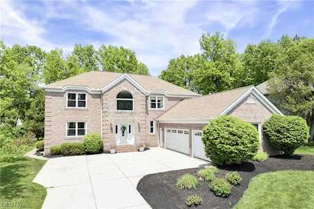 28658 Laughlin Ln Westlake, OH 44145