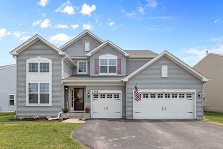 2356 Mayfield Dr Montgomery, IL 60538
