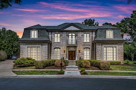 540 Close Ln Nashville, TN 37205