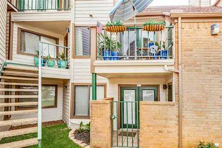 2301 Basil Drive #F207 Arlington, TX 76006