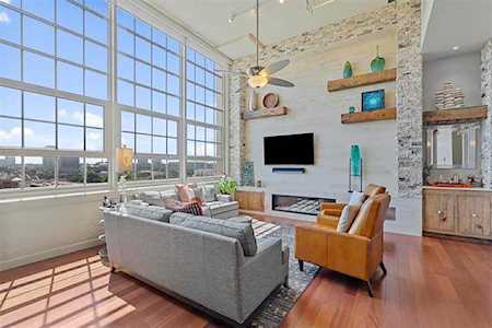 2600 W 7th Street #2748 Fort Worth, TX 76107