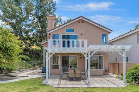 807 S Songbird Circle Anaheim Hills, CA 92808