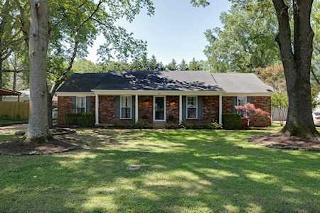 7937 Cloverbrook Ln Germantown, TN 38138