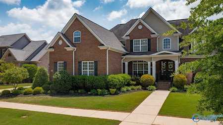 8 SW America Holly Circle Huntsville, AL 35824