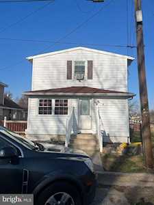 25 Poplar St Penns Grove, NJ 08069