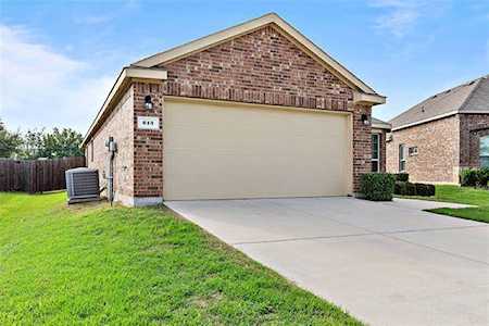 613 Autry Drive Cross Roads, TX 76227