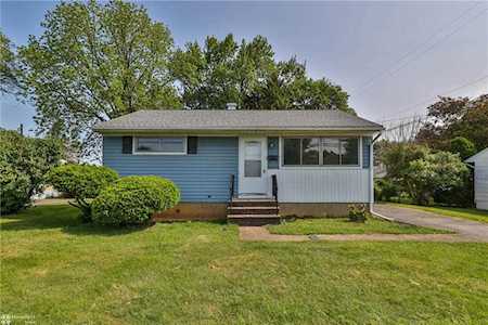 2120 Catasauqua Rd Bethlehem, PA 18018