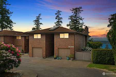 8032 53rd Ave W #222 Mukilteo, WA 98275