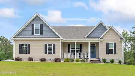 700 Hibiscus Court Swansboro, NC 28539