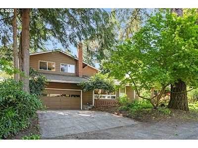 15923 Twin Fir RD Lake Oswego, OR 97035