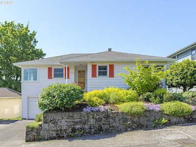 7226 SE Hawthorne BLVD Portland, OR 97215