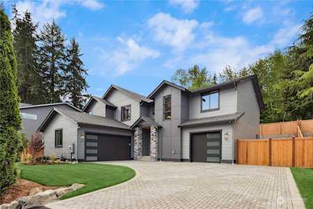 8435 130th Place SE Newcastle, WA 98056