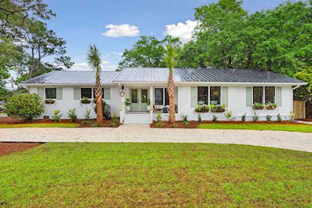 1310 Lonnie Circle Mount Pleasant, SC 29464
