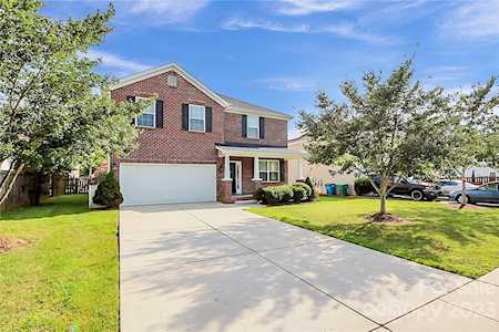6689 Cheltenham Ln Harrisburg, NC 28075